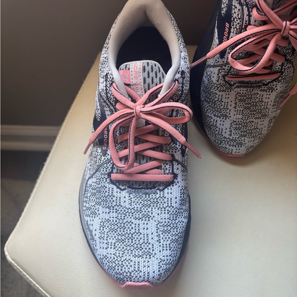 Brooks Blue, Pink & White Sneakers with Chunky Sole and Textured Knit Fabric